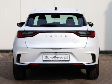 Lexus LBX